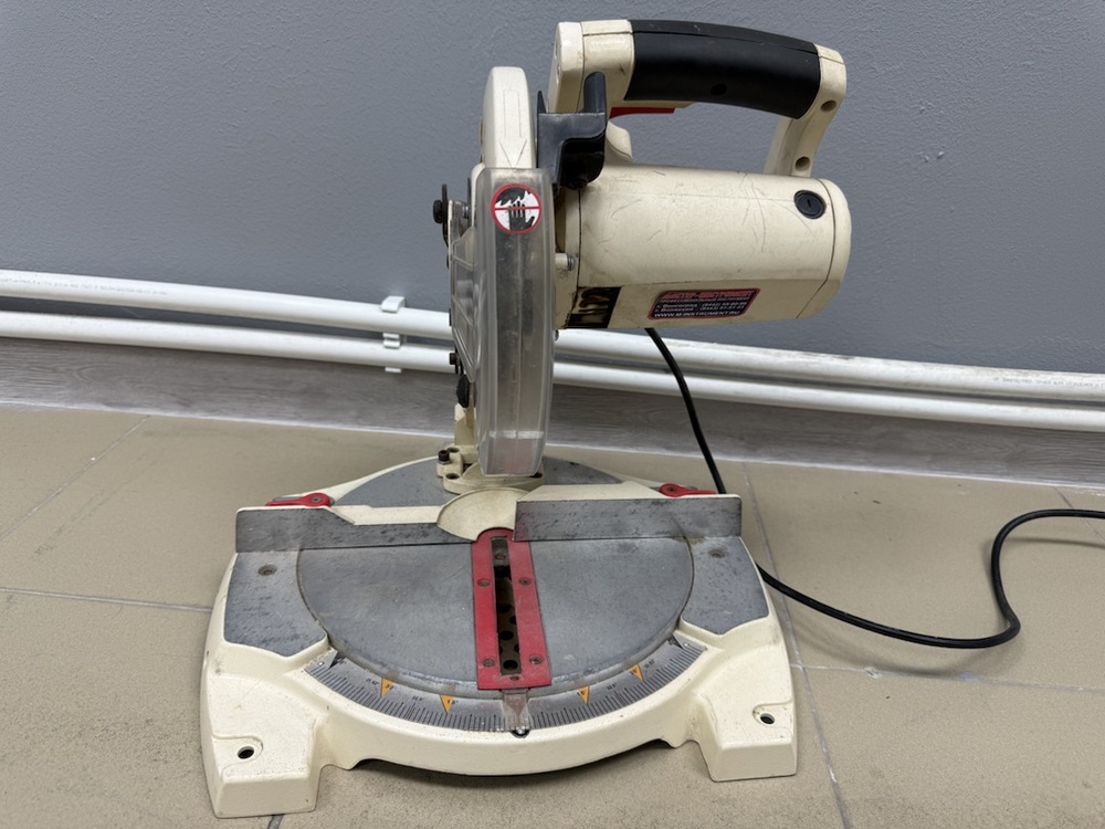 Торцовочная пила JET jsms-8