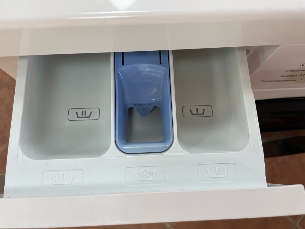 Стиральная машина LG F2YN1NS6W