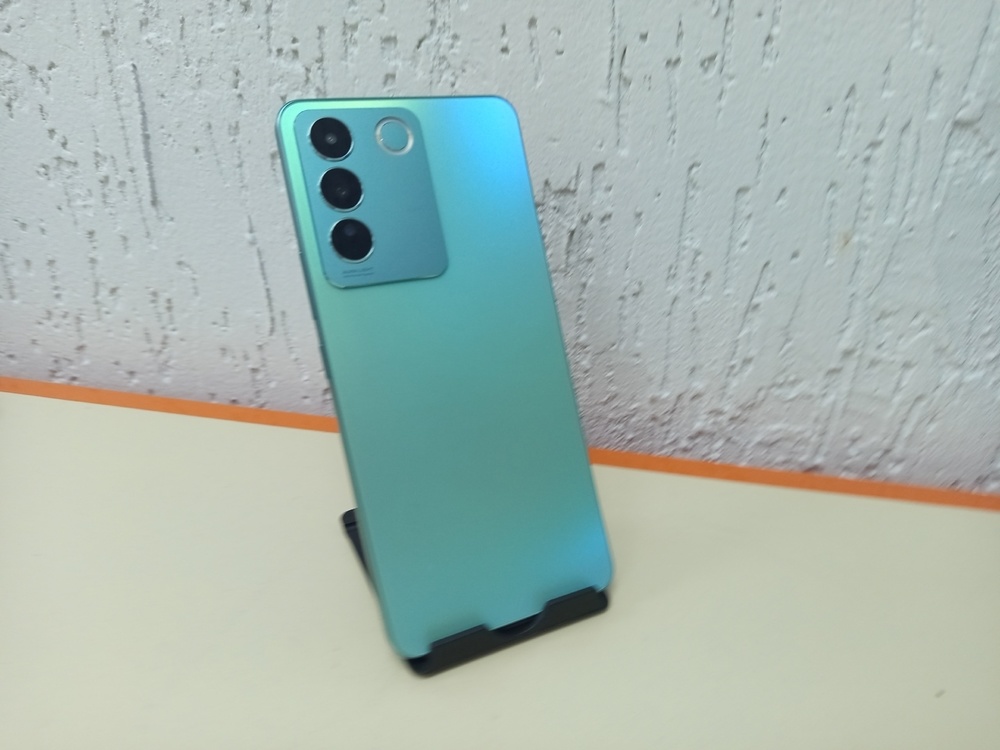 Смартфон Vivo T2 8/256