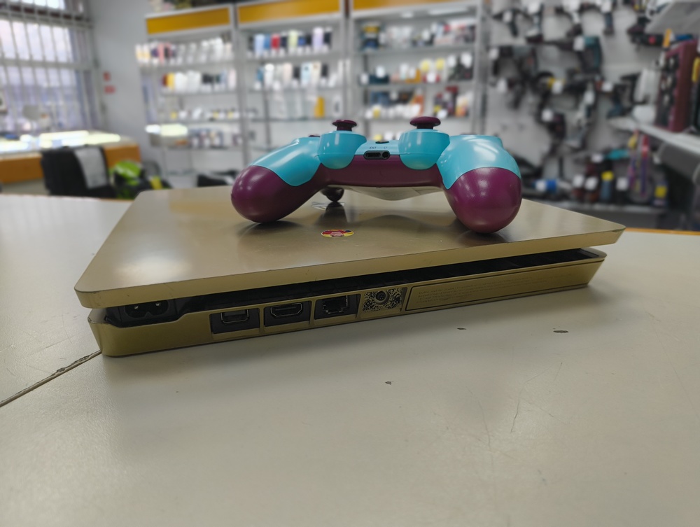 Игровая приставка PlayStation 4 Slim 500GB