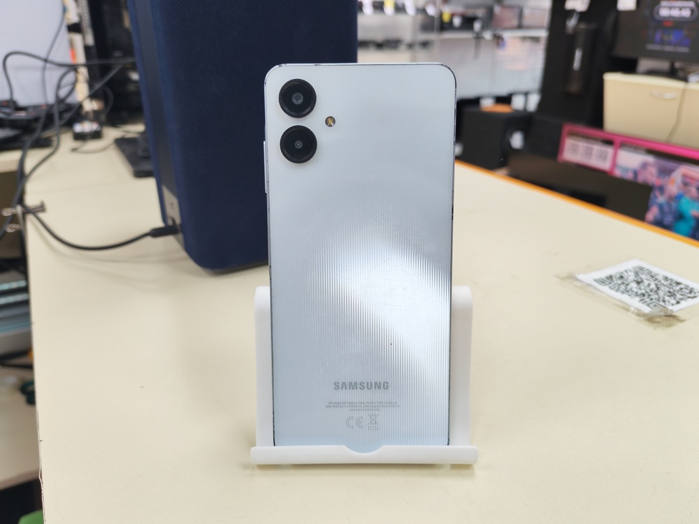 Смартфон Samsung Galaxy A06 4/128