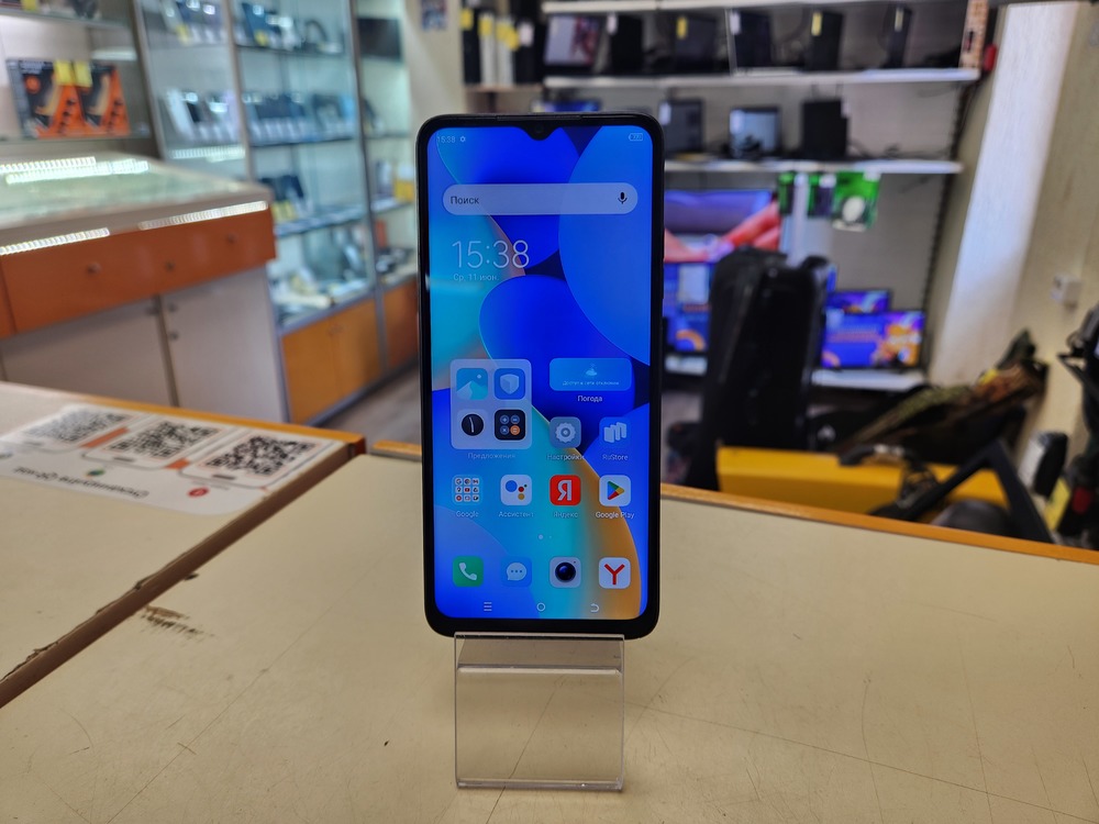 Смартфон Tecno Spark 10 4/128