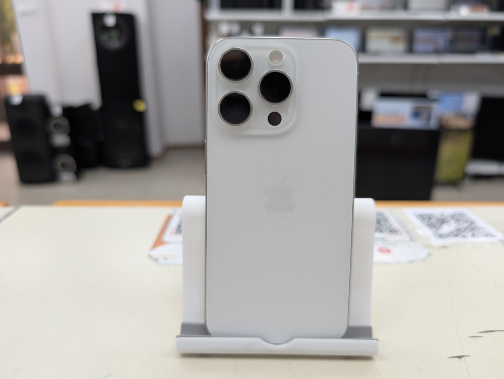 Смартфон Apple Iphone 15 Pro 128Gb