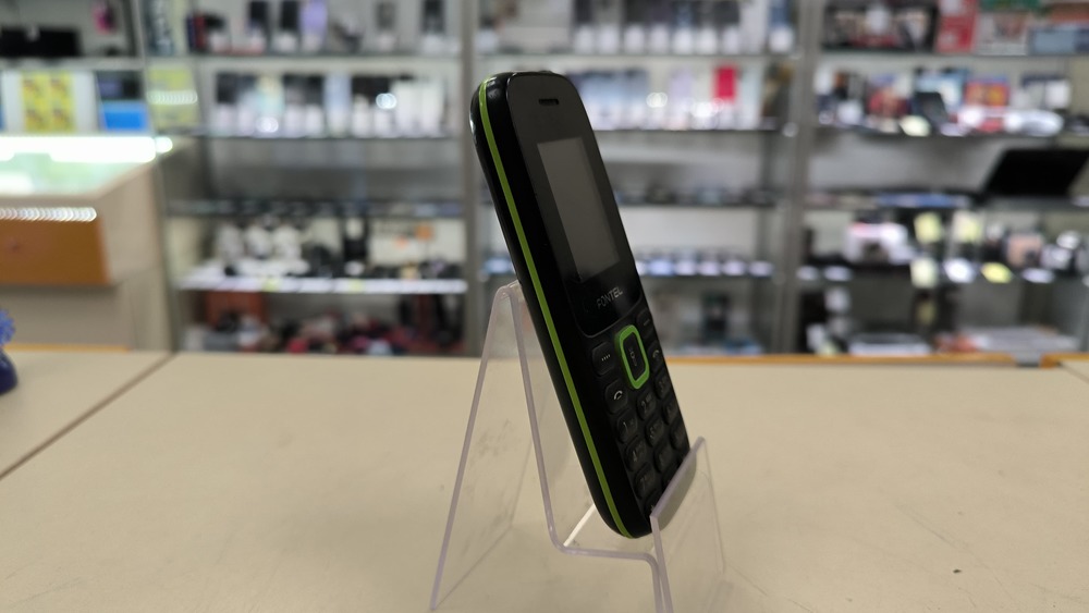 Смартфон Fontel FP200