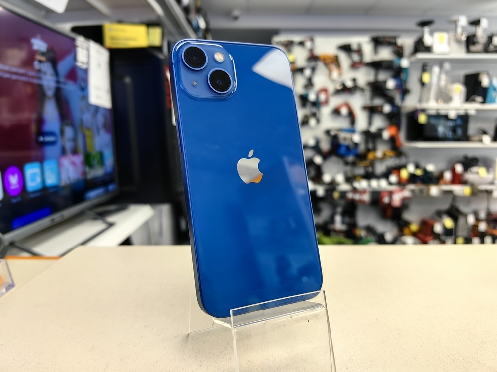 Смартфон Apple iPhone 13 128Gb