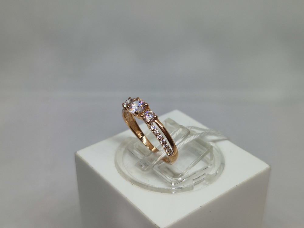 КОЛКМИ585 КОЛЬЦО С КАМНЯМИ (Au 585)