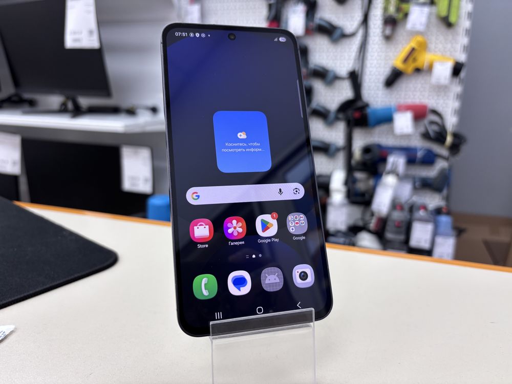 Смартфон Samsung Galaxy S24 FE 8/128