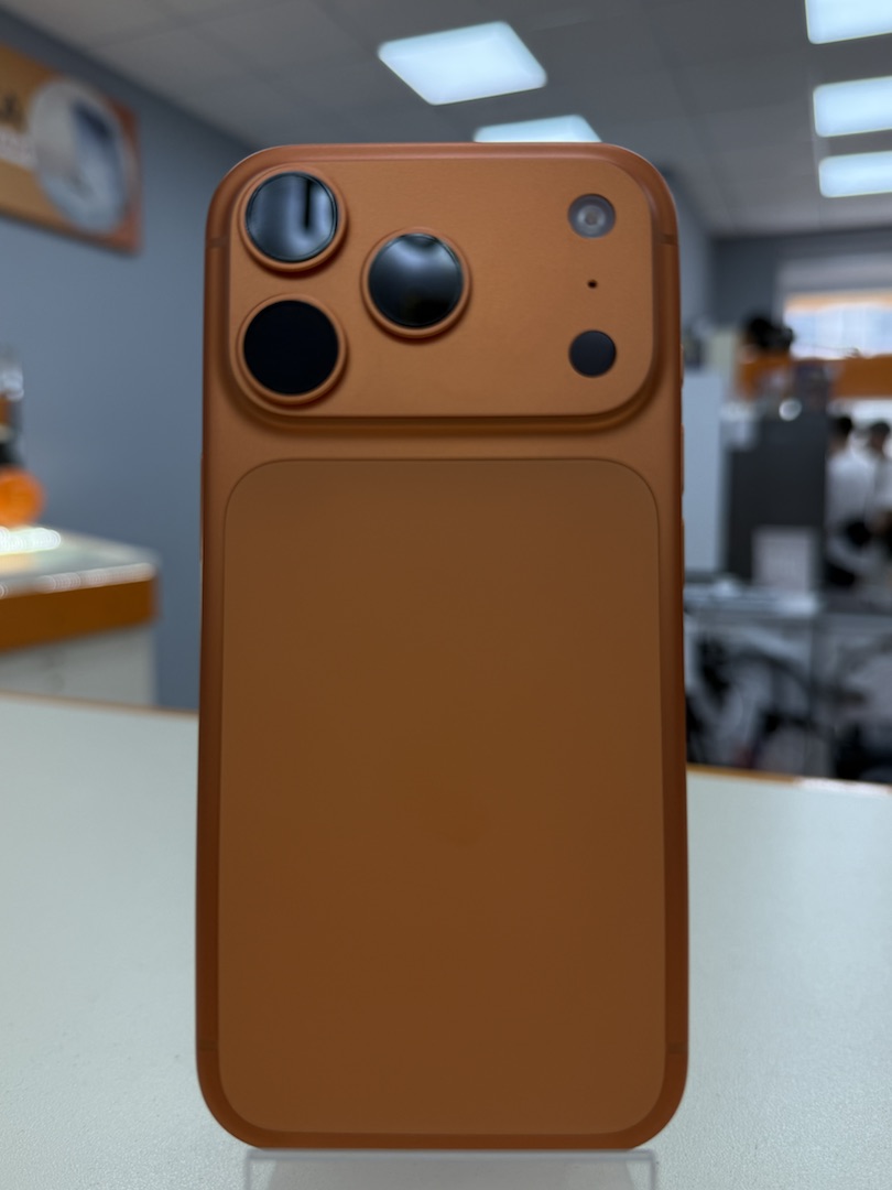Смартфон Apple Iphone 17 Pro 256Gb eSim