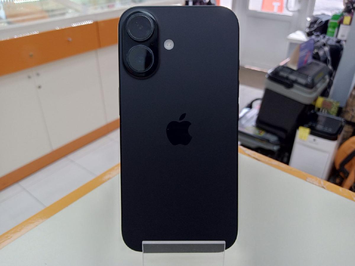 Смартфон Apple Iphone 16 128Gb