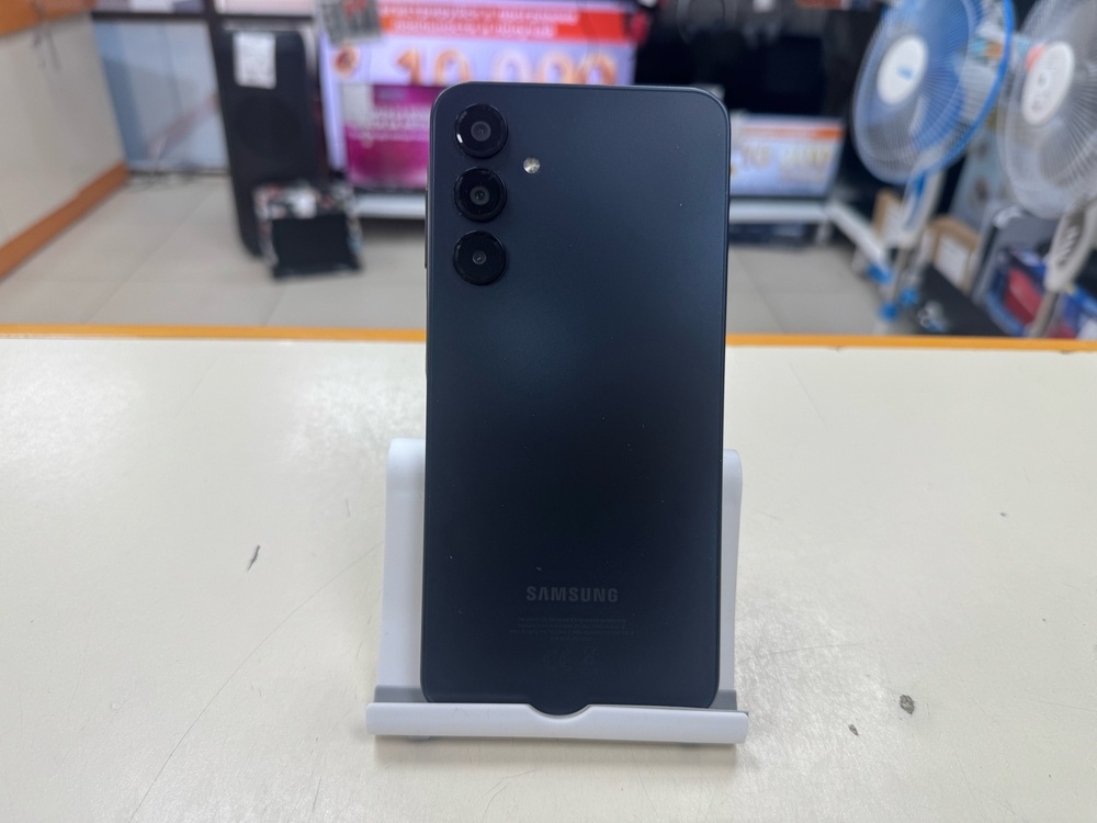 Смартфон Samsung Galaxy A16 6/128