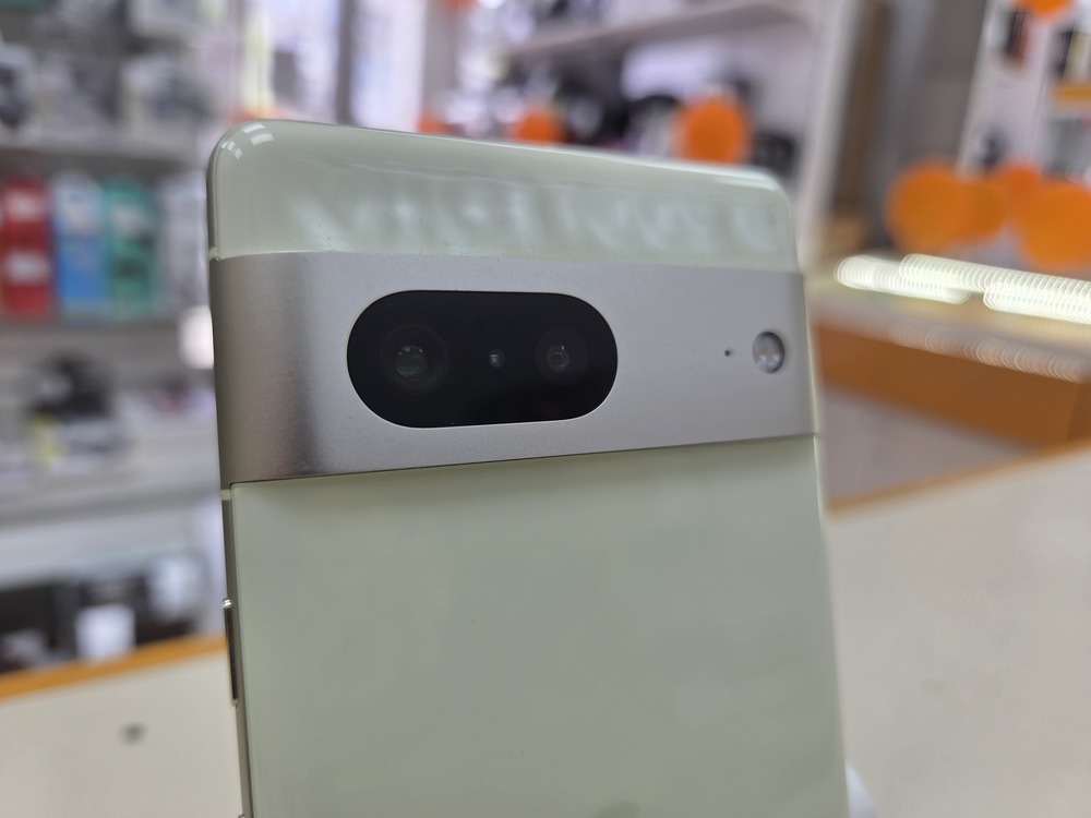 Смартфон Google Pixel 7 8/256