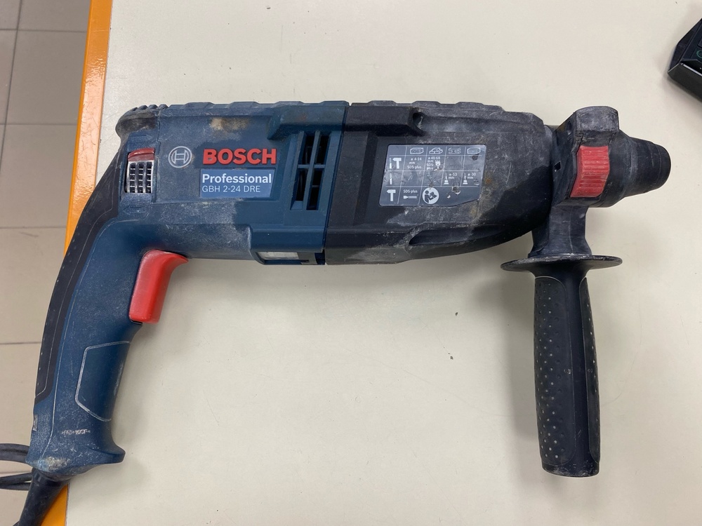 Перфоратор Bosch GBH 2-24 DRE