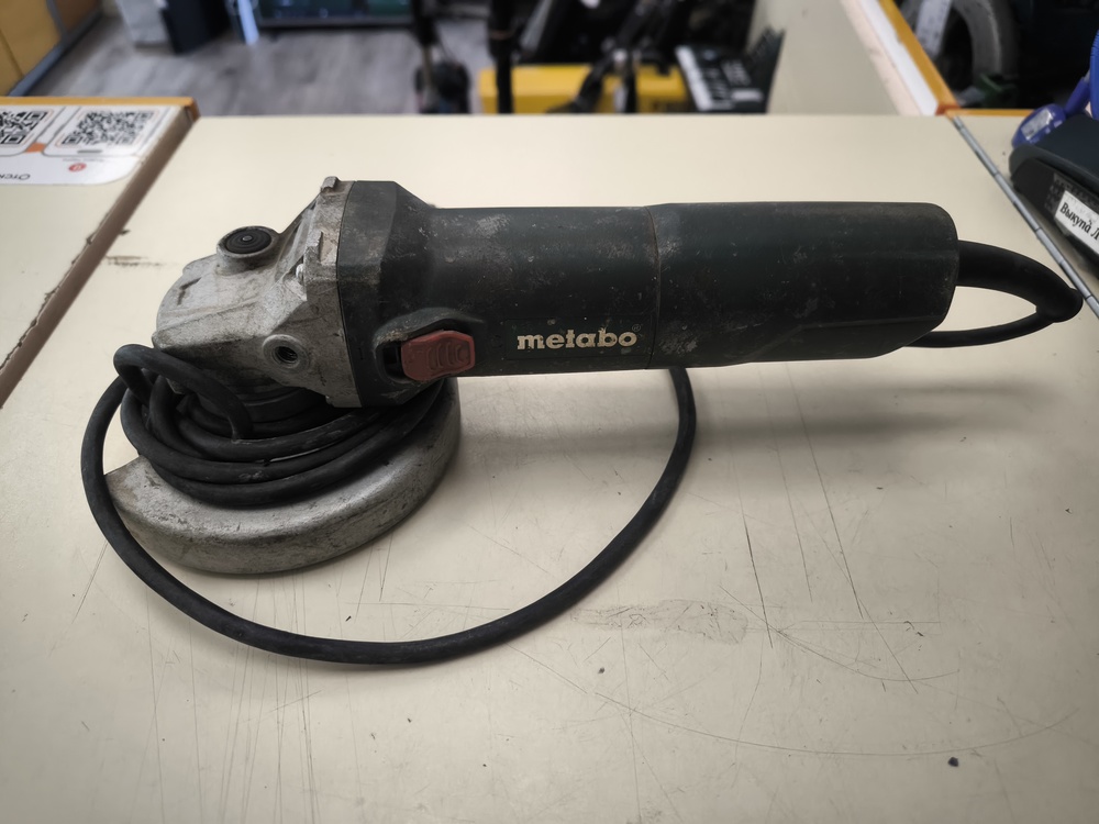 Угловая шлифмашина Metabo W650-125;