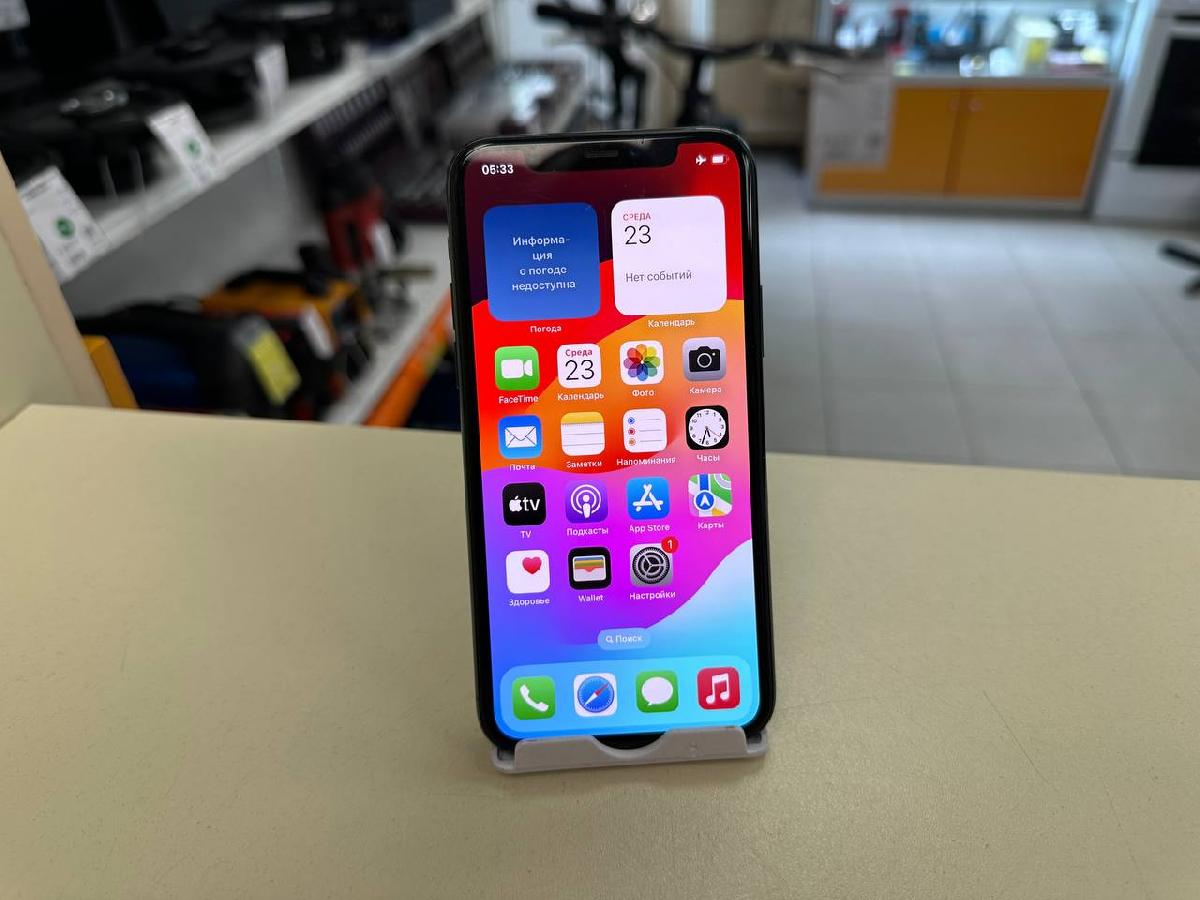 Смартфон Apple iPhone 11 Pro 64Gb