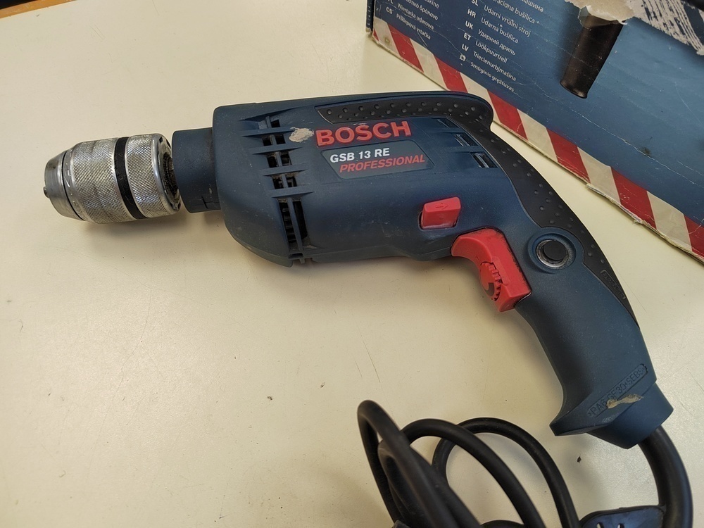 Дрель-ударная Bosch GSB 13 RE