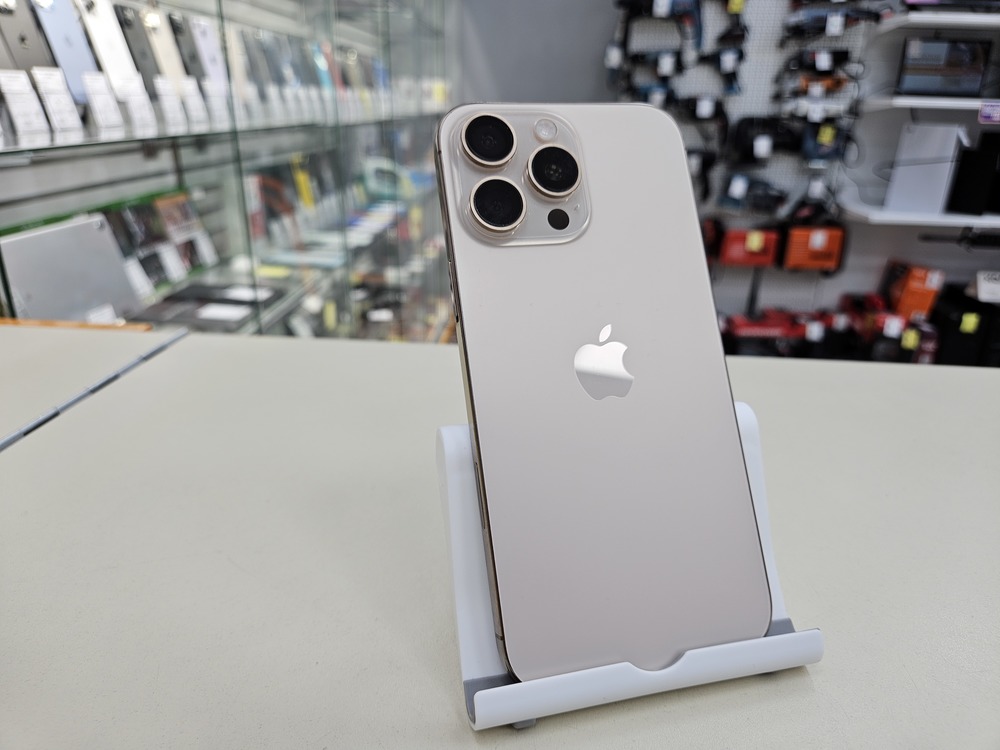 Смартфон Apple Iphone 16 Pro Max 256Gb