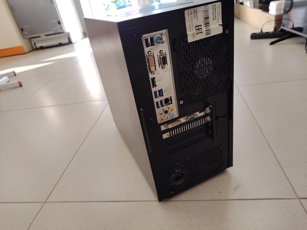 Системный блок Aero Cool; Core i5-4690K, GeForce GTX 750 Ti, 8 Гб, Нет, 500 Гб