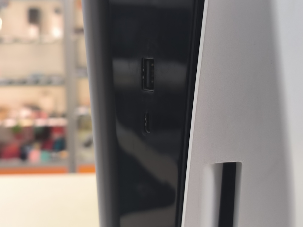 Игровая приставка PlayStation 5 Digital Edition 825Gb