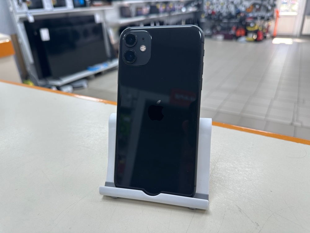 Смартфон Apple iPhone 11 64Gb