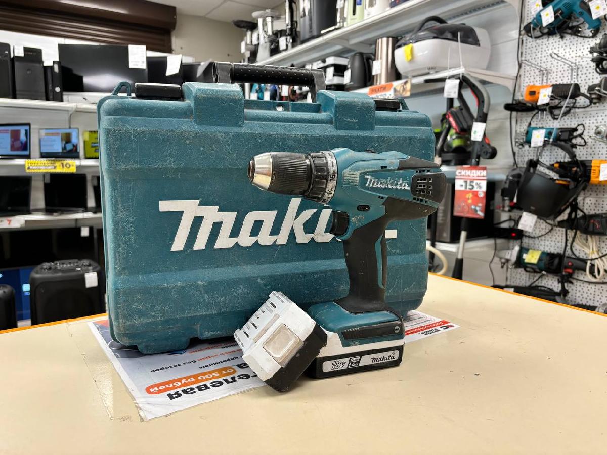 Шуруповерт Makita DF457DWE