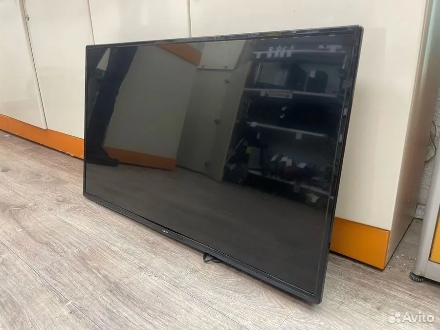 LED Телевизор Dexp H39D7100E;