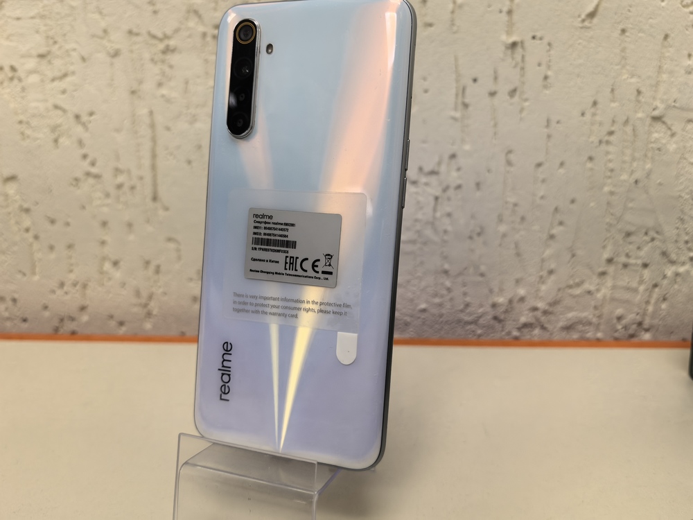 Смартфон Realme 6 8/128