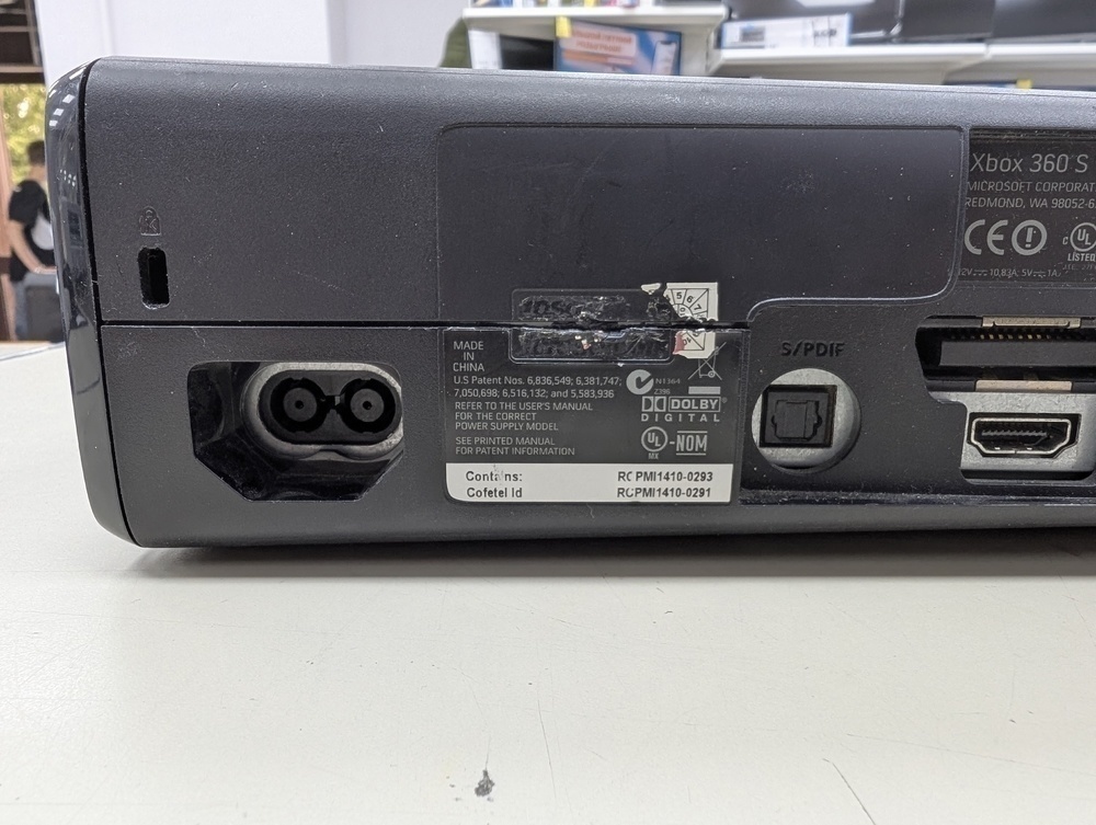 Игровая приставка Xbox 360 S