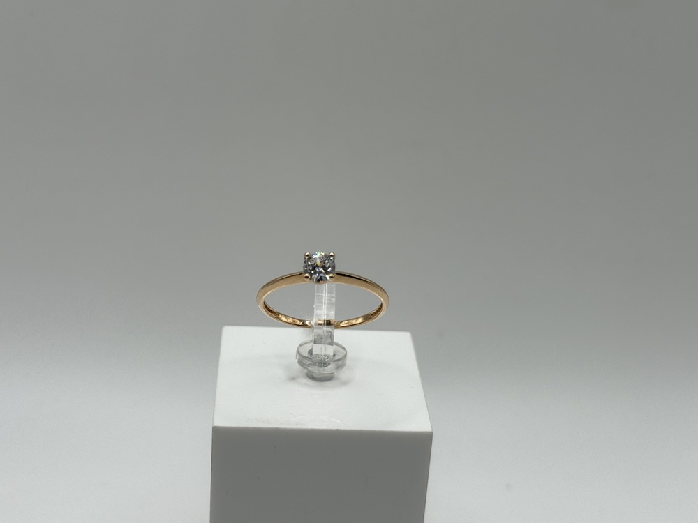 КОЛКМ585 КОЛЬЦО С КАМНЕМ (Au 585)