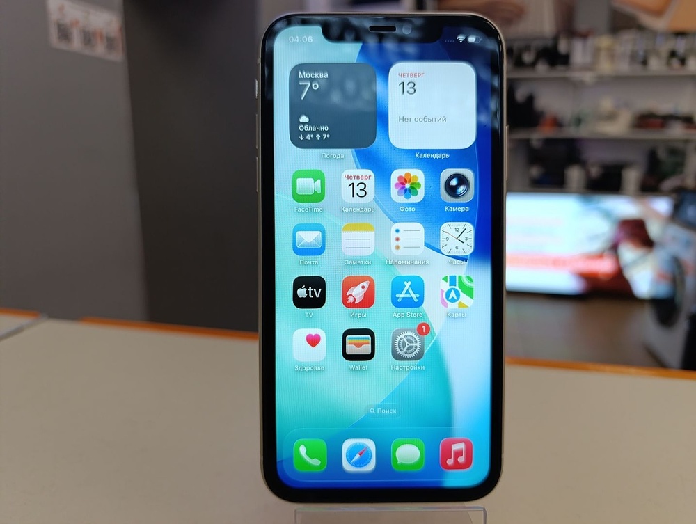 Смартфон Apple iPhone 11 64Gb
