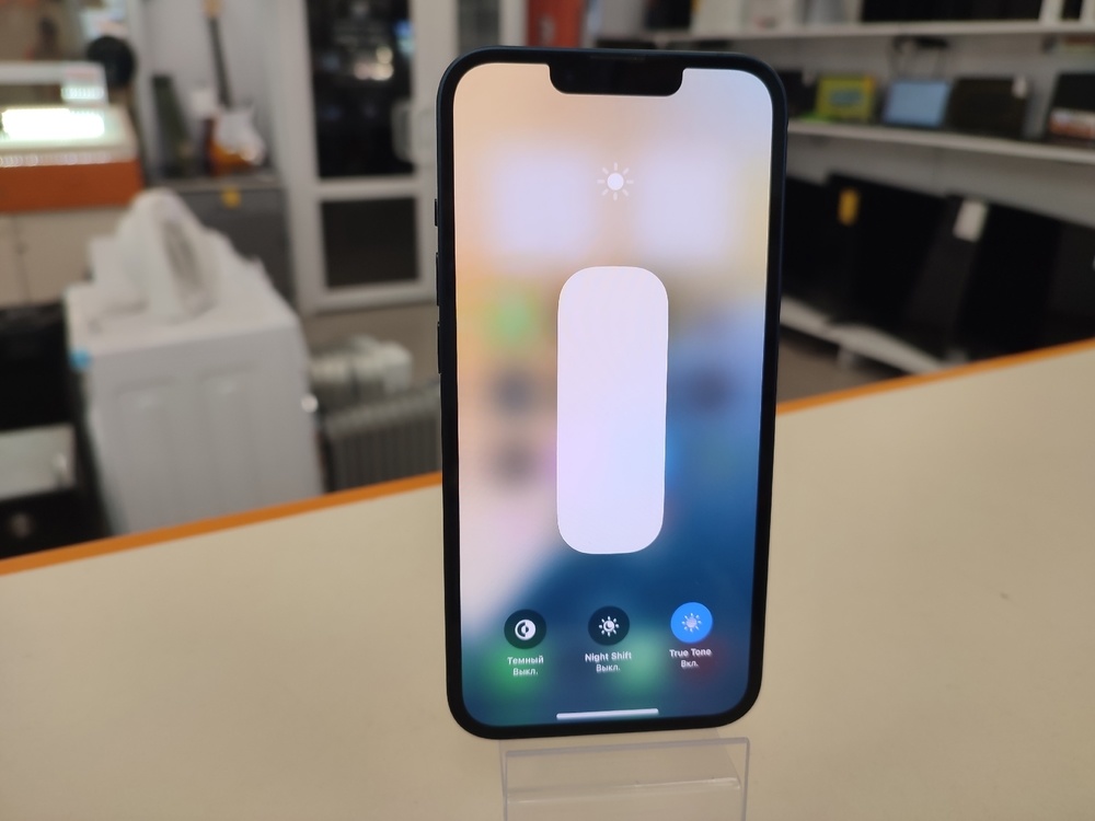 Смартфон Apple iPhone 13 128Gb