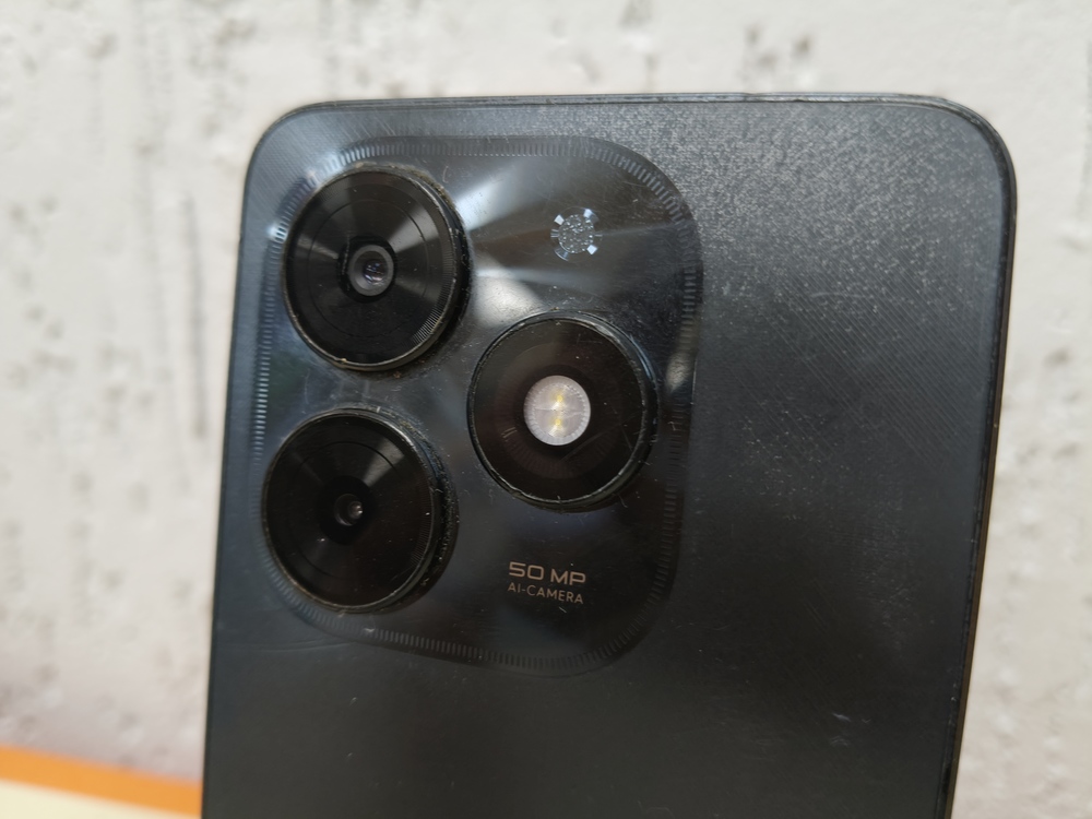 Смартфон Tecno Spark 20C 8/128