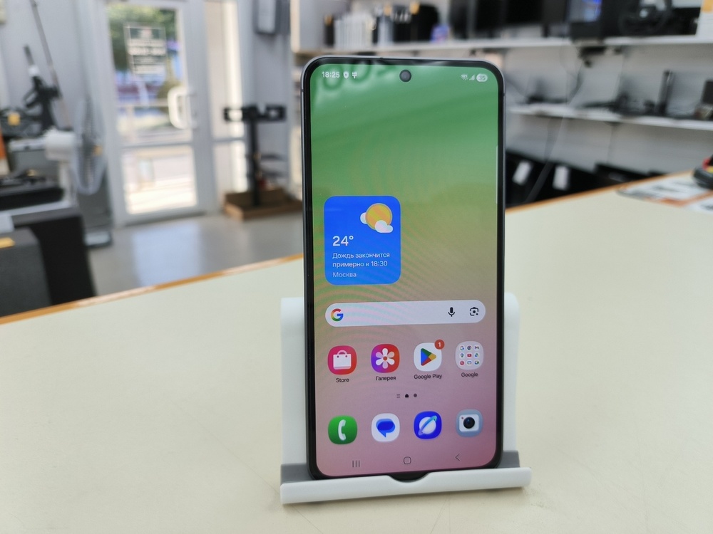 Смартфон Samsung Galaxy A56 12/256