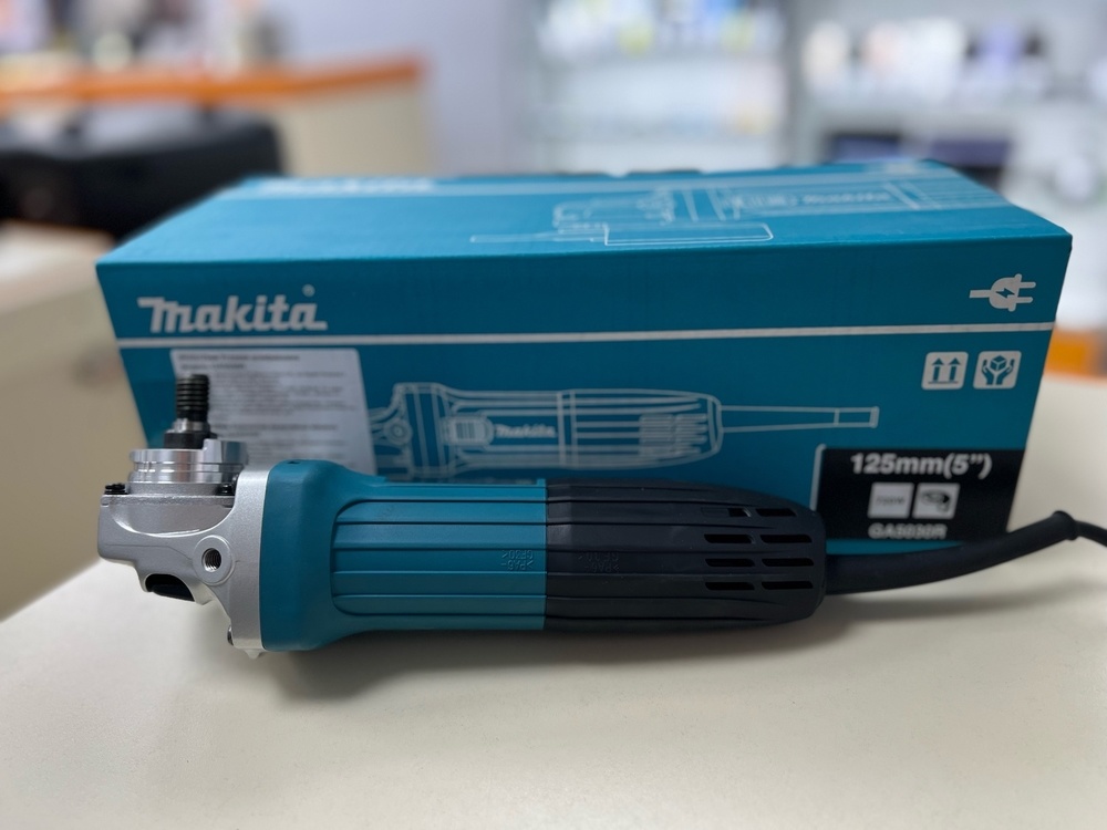 Угловая шлифмашина Makita GA5030R