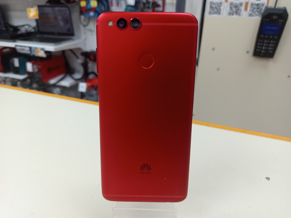 Смартфон Honor 7X 4/128