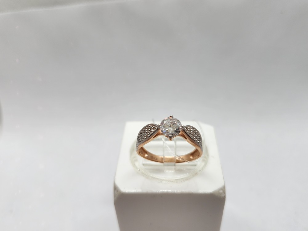 КОЛЬЦО С КАМНЯМИ (Au 585)