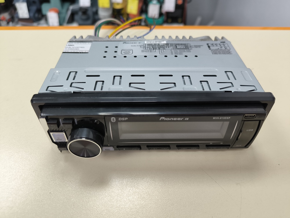 Автомагнитола Pioneer MVH-815DSP