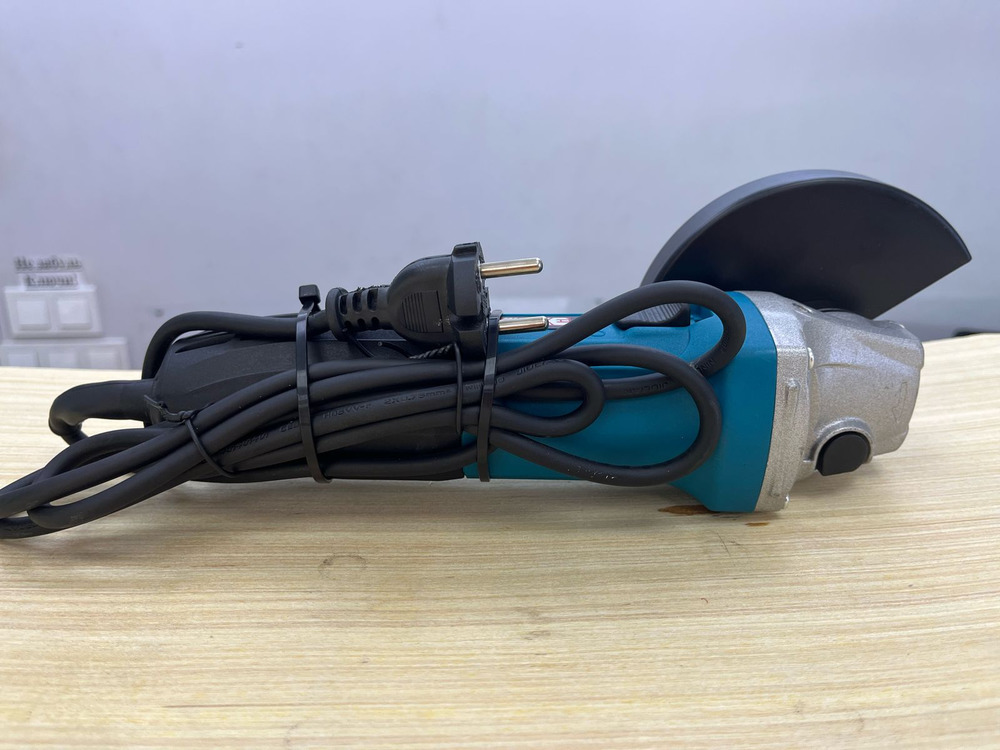 Угловая шлифмашина Энергопром УШМ-125/1100