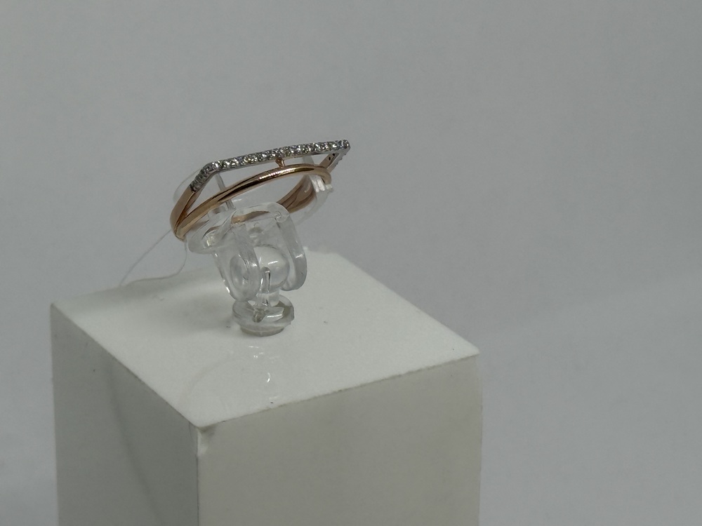 КОЛЬЦО С КАМНЯМИ (Au 585)