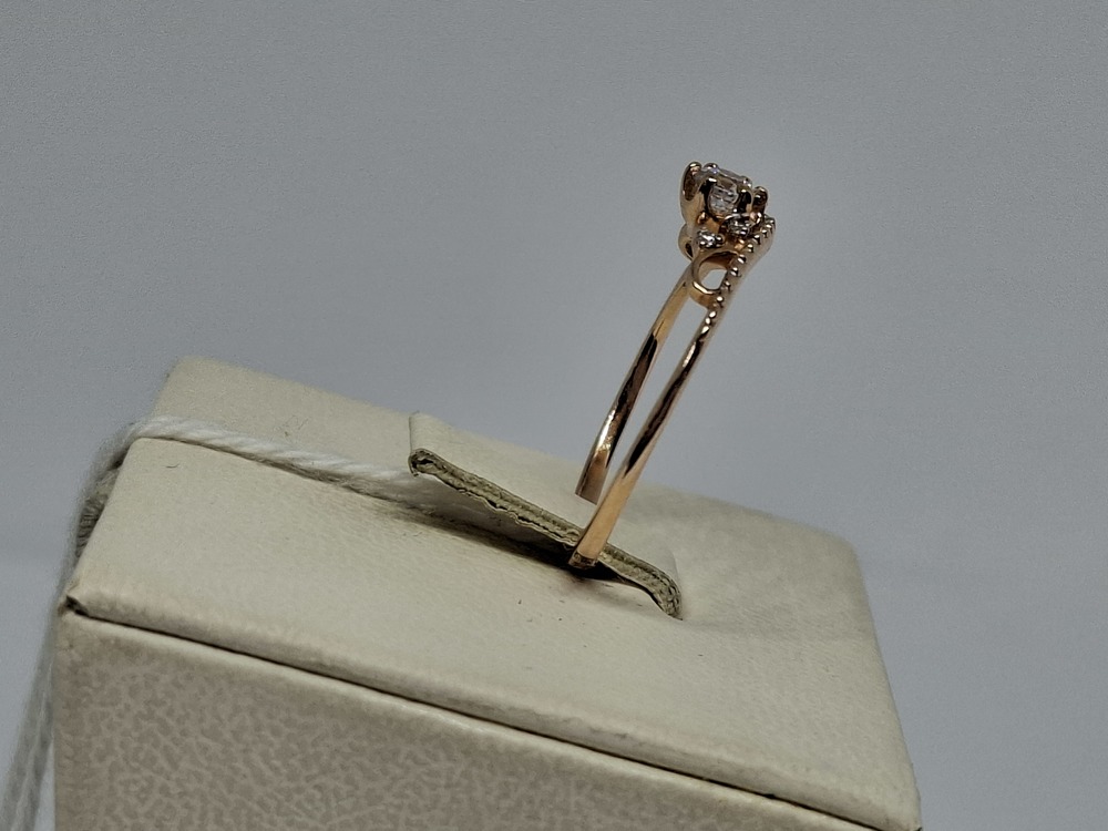 КОЛКМИ585 КОЛЬЦО С КАМНЯМИ (Au 585) КОЛКМИ585 КОЛЬЦО С КАМНЯМИ (Au 585)
