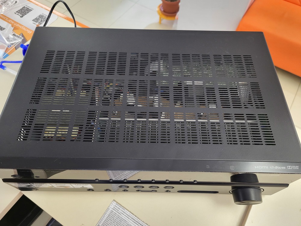 Ресивер Yamaha RX-V377