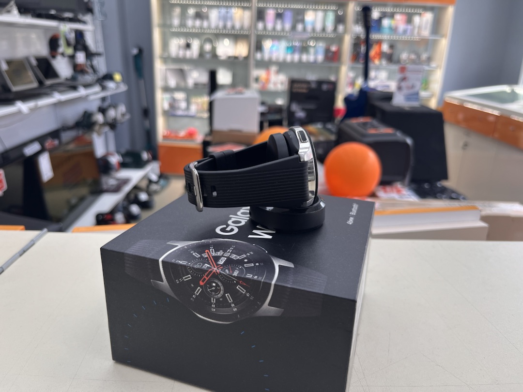 Смарт-часы Samsung Galaxy Watch 46mm