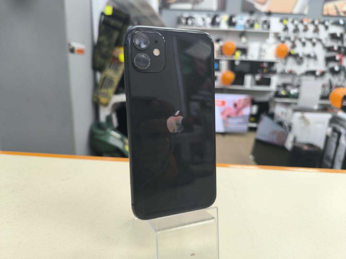 Смартфон Apple iPhone 11 64Gb