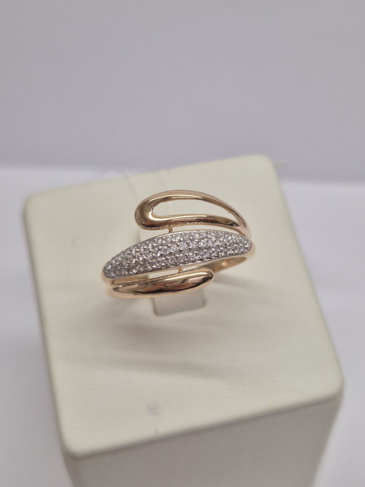 КОЛЬЦО С КАМНЯМИ (Au 585)