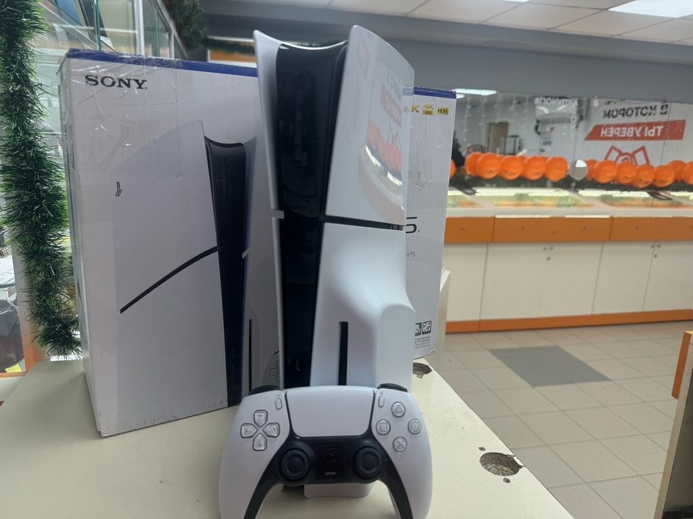 Игровая приставка PlayStation 5 Slim 1TB (С дисководом)