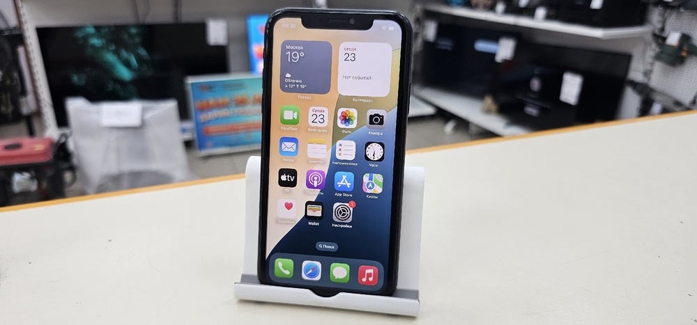 Смартфон Apple iPhone Xr 64Gb