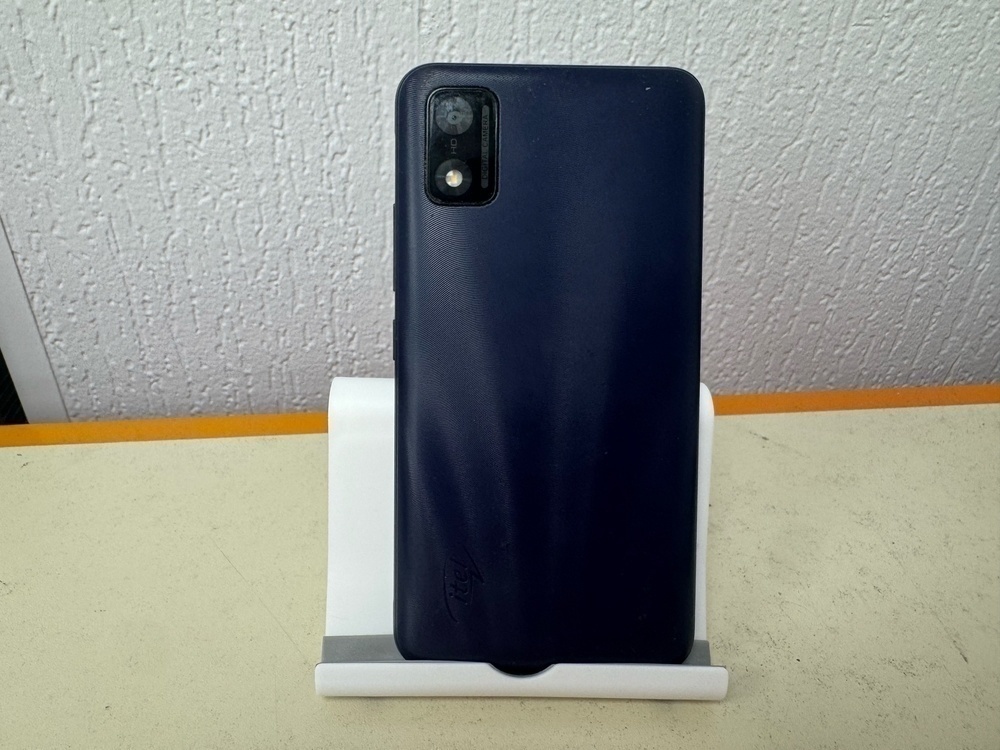 Смартфон Itel A17