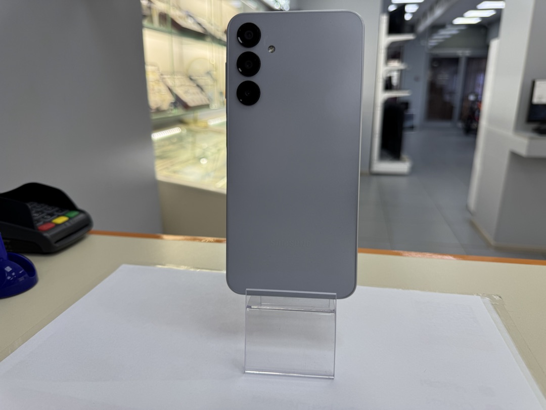 Смартфон Samsung Galaxy A16 8/256
