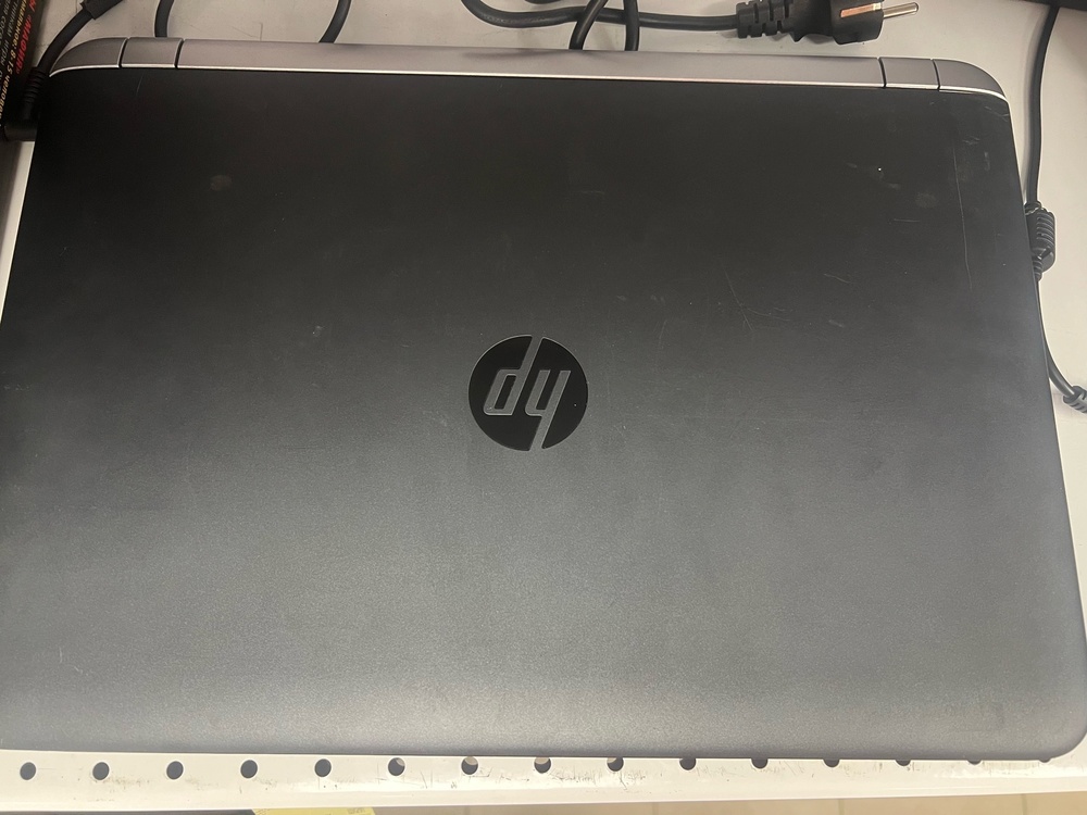 Ноутбук HP; Core i3-6100U, Intel HD Graphics 520, 8 Гб, 250 Гб, Нет