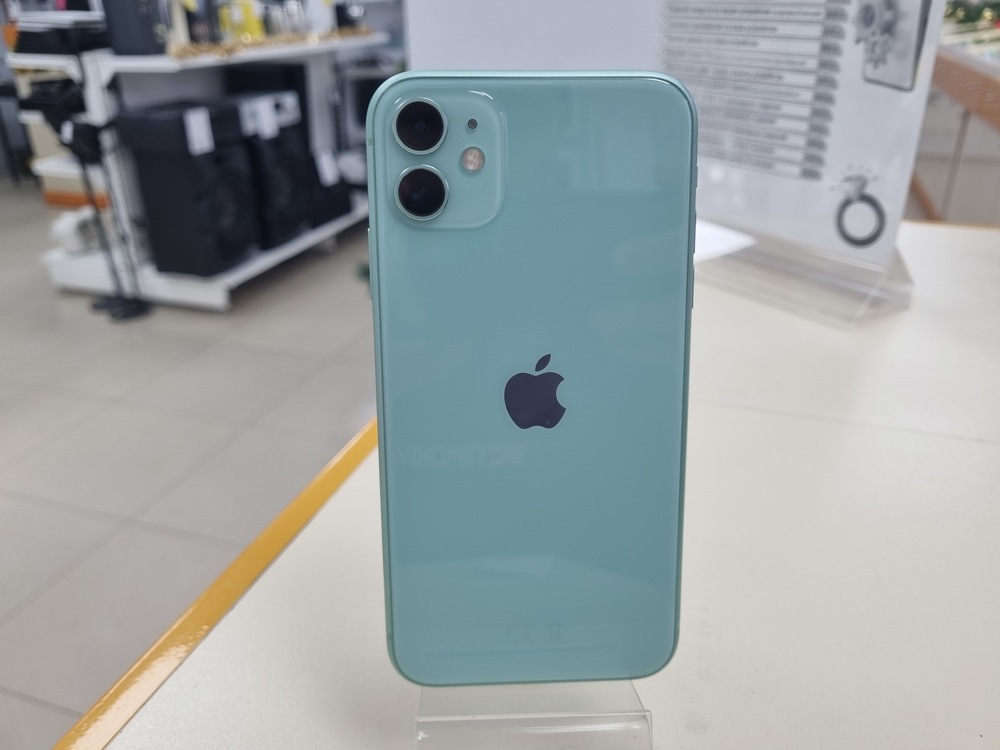 Смартфон Apple iPhone 11 64Gb