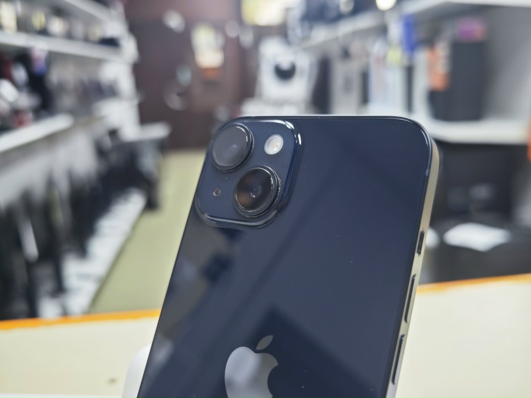 Смартфон Apple Iphone 14 128Gb